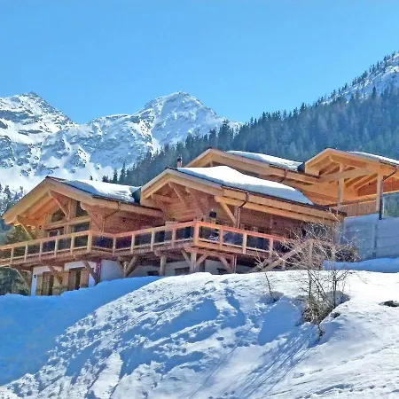 Grand Chalet With Jacuzzi On Slopes In Riddes Ferienhaus La Tzoumaz